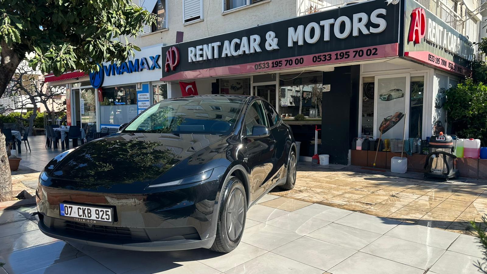Antalya Kiralık Tesla Model Y